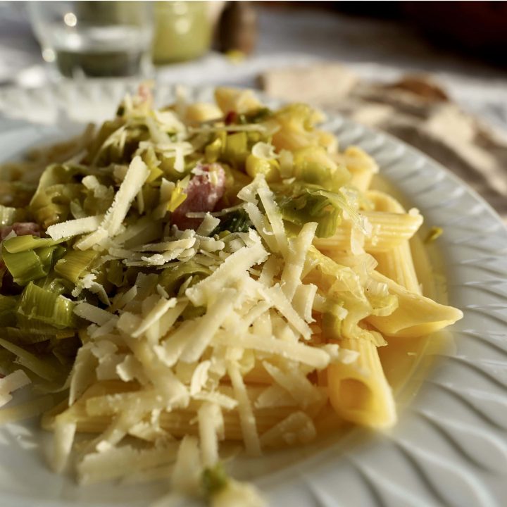 Leek and bacon pasta